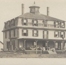 Howland House/Westport Harbor