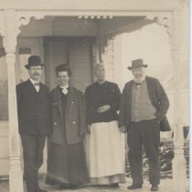 Gilbert and Hannah Wordell of