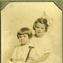 Emma and Lucille Reed