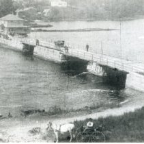 Hix Bridge, Westport