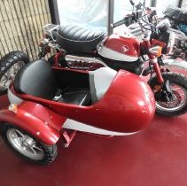 2021 Honda Monkey 125 with sidecar