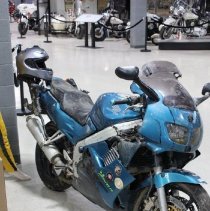 Veronica Feeling's 1994 Honda VFR750F