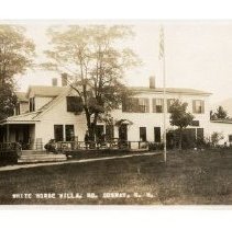 White Horse Villa, N. Conway