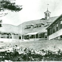 Memorial Hospital Building