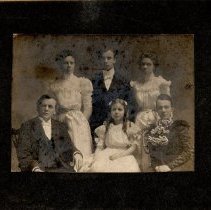 Oliver Hamsen family