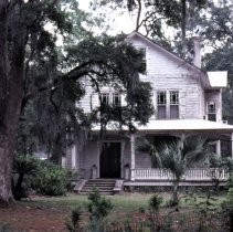 Yellow Jacket House | 116 Colton Avenue