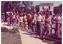 Crowd on the green for the Bicentennial