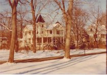 456 Sunrise Avenue, 1976