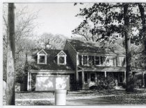 16 East North Avenue