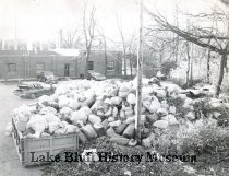 A black and white photo of the dump in 1971