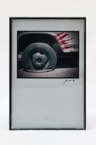 Untitled (llanta ponchada)