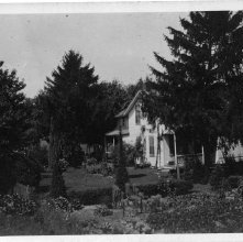 Photograph 12, by Lloyd Snyder, ca. 1910, Snyder Farm, Ashland, OH