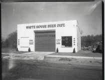 White House Beer Distributors, photo by Herbert A. Flamm, 1953