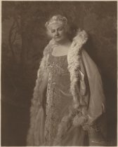 Portrait of Maud Morgan, photo by Underwood & Underwood, ca. 1910s