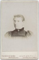 Portrait photograph of Emma Butts, photo by Robinson & Roe, ca. 1894