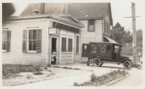 Princes Bay Library, photo by Percy Loomis Sperr, 1923