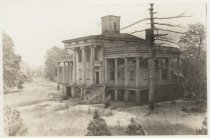 Seguine House, photo by Percy Loomis Sperr, 1927