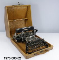 Typewriter, Manual