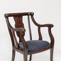 arm chair