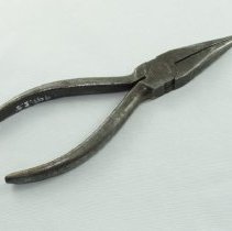 Pliers