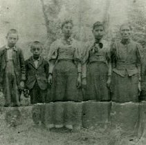 The Davis Holmes Family