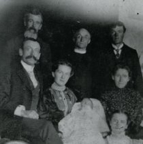 Philip Kelly & Susanna (Murphy) Kelly with Family