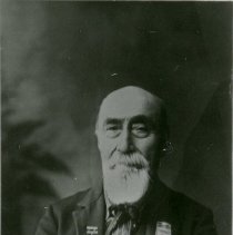 Louis Labonte II with Pioneer Association Ribbons