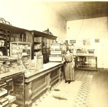Grannucci Sweet Shop.  No date.