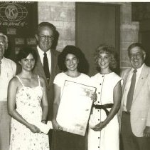 Kiwanis Club Presents Awards