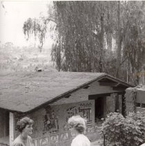 Barbara Oakleaf and Barbara French in Mexico City