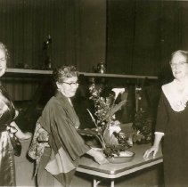 Soroptomist Club Sponsors Exhibition