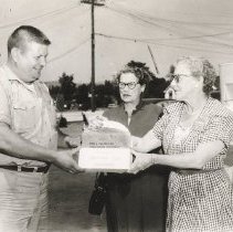 Soroptomist Club Join Campaign to Reduce Litter on Highways