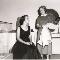 Rainbow Girls Prepare for Fashion Show