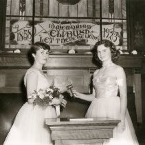 Rainbow Girls Install New Officers