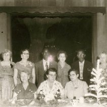 American War Mothers Entertain Vets