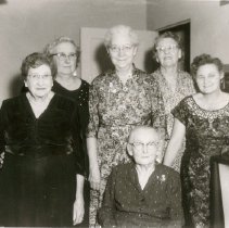 Sotoyome Literary Club Celebrates Mary Grove's 94th Birthday