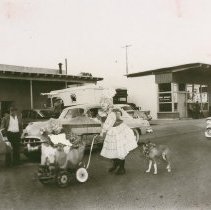 Unique Clown Entry in Fair Parade