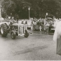 Alexander Valley 4-H Club Float in Fair Parade