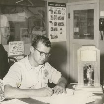 Elmo Barbieri Prepares for Dance