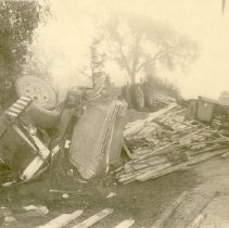 Mrs. lloyd Blazer Killed in Auto Accident