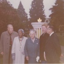 Olympic Athlete Monument in Plaza