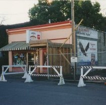 Ghirardelli Chocolate Ad on Building