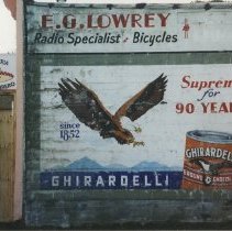 Ghirardelli Chocolate Ad on Building