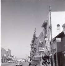 Main St., Healdsburg