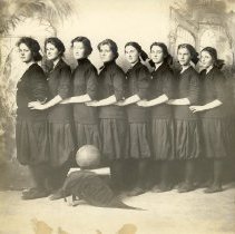 HHS womens basketball team