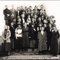 HHS Graduating Class 1916 as Freshmen
