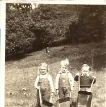 Joe Rochioli & sister Violet Rochioli and George Rochester, Jr.