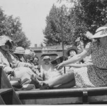 Squeedunks on parade