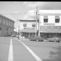 View of Healdsburg Avenue