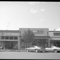 View of Healdsburg Avenue
